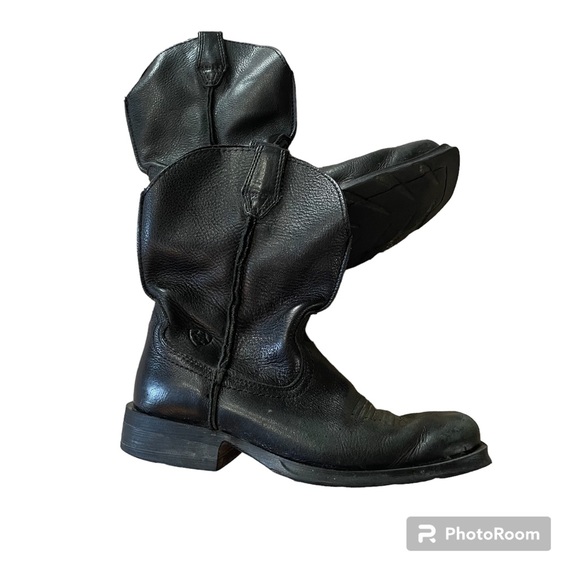 Ariat Rambler Boots in Black Leather Men’s Size 8.5 Wide | Western Cowboy Boots - Picture 2 of 16